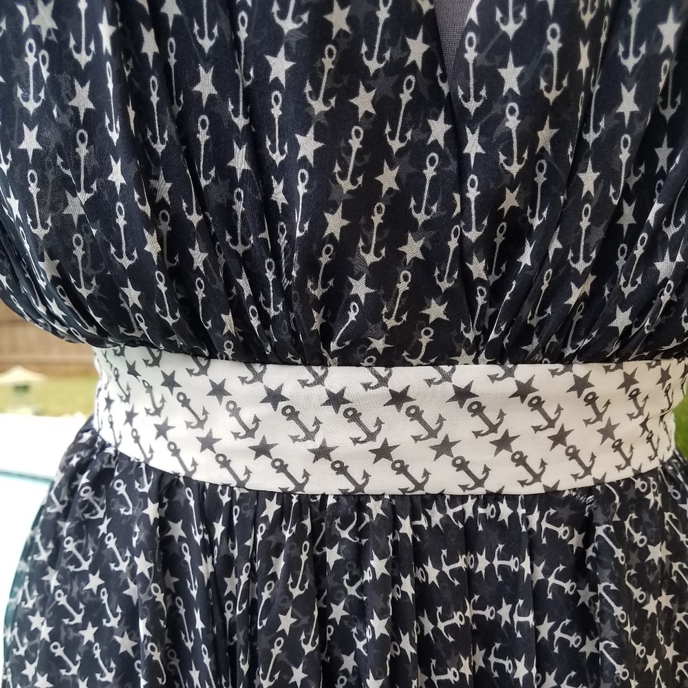 ❌Dolce & Gabbana Silk Blue and White Halter Dress - Picture 3 of 8